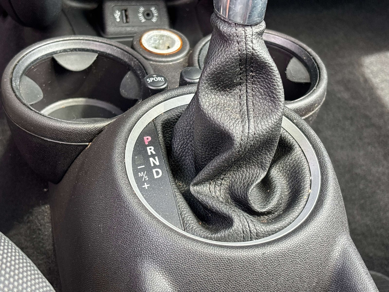 Used 2014 MINI Cooper Clubman FWD image 22