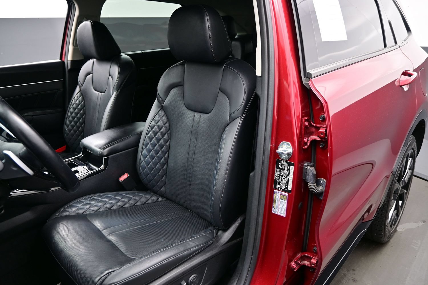 Used 2023 Kia Sorento SX AWD/4WD image 13