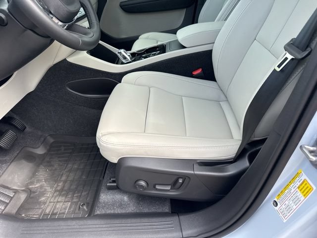 New 2026 Volvo XC40 B5 Ultra w/ Climate Package AWD/4WD image 14
