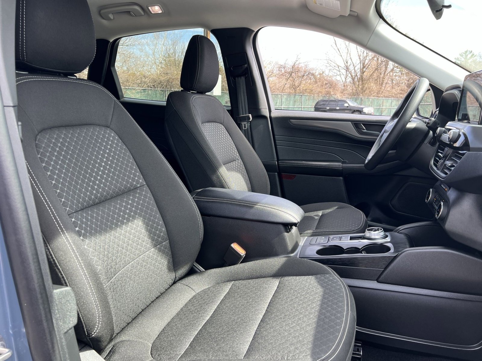 Used 2025 Ford Escape Active image 25