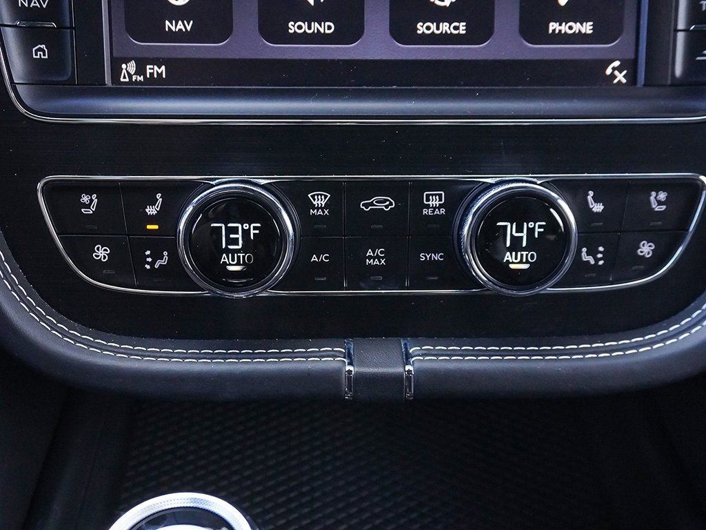 Used 2019 Bentley Bentayga AWD/4WD image 66