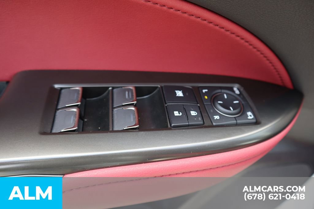 Used 2025 Lexus NX 450h+ AWD w/ Luxury Package image 17