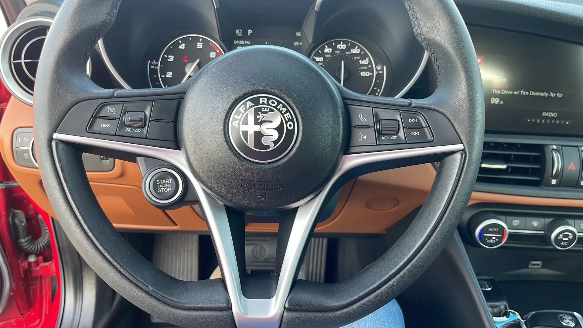 Used 2019 Alfa Romeo Giulia w/ Quick Order Package 22K Sport image 22