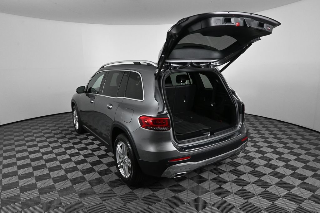 Used 2022 Mercedes-Benz GLB 250 4MATIC image 32