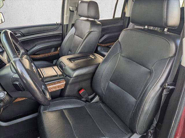 Used 2018 Chevrolet Suburban Premier RWD image 17