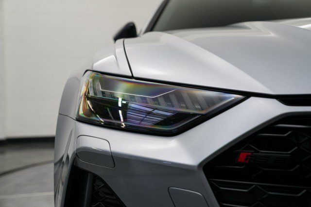 Used 2024 Audi RS 6 performance image 13