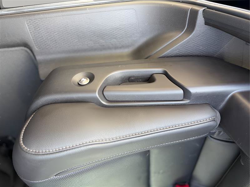 Used 2020 Acura MDX w/ Technology Package FWD image 35