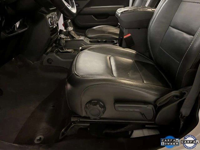 Used 2023 Jeep Wrangler Unlimited Sahara w/ Cold Weather Group image 64