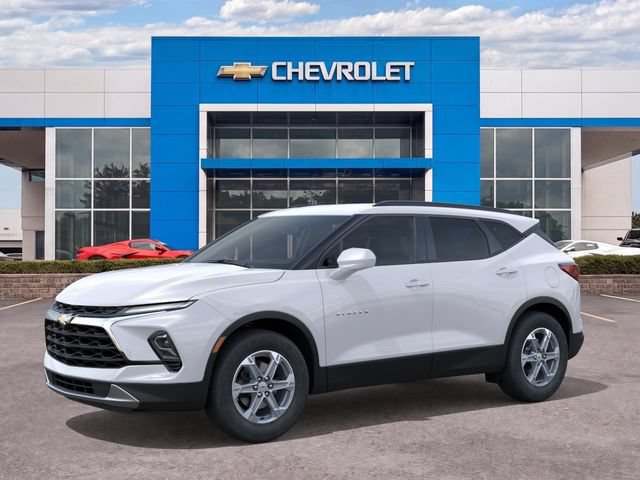 New 2026 Chevrolet Blazer LT w/ Convenience Package AWD/4WD image 2