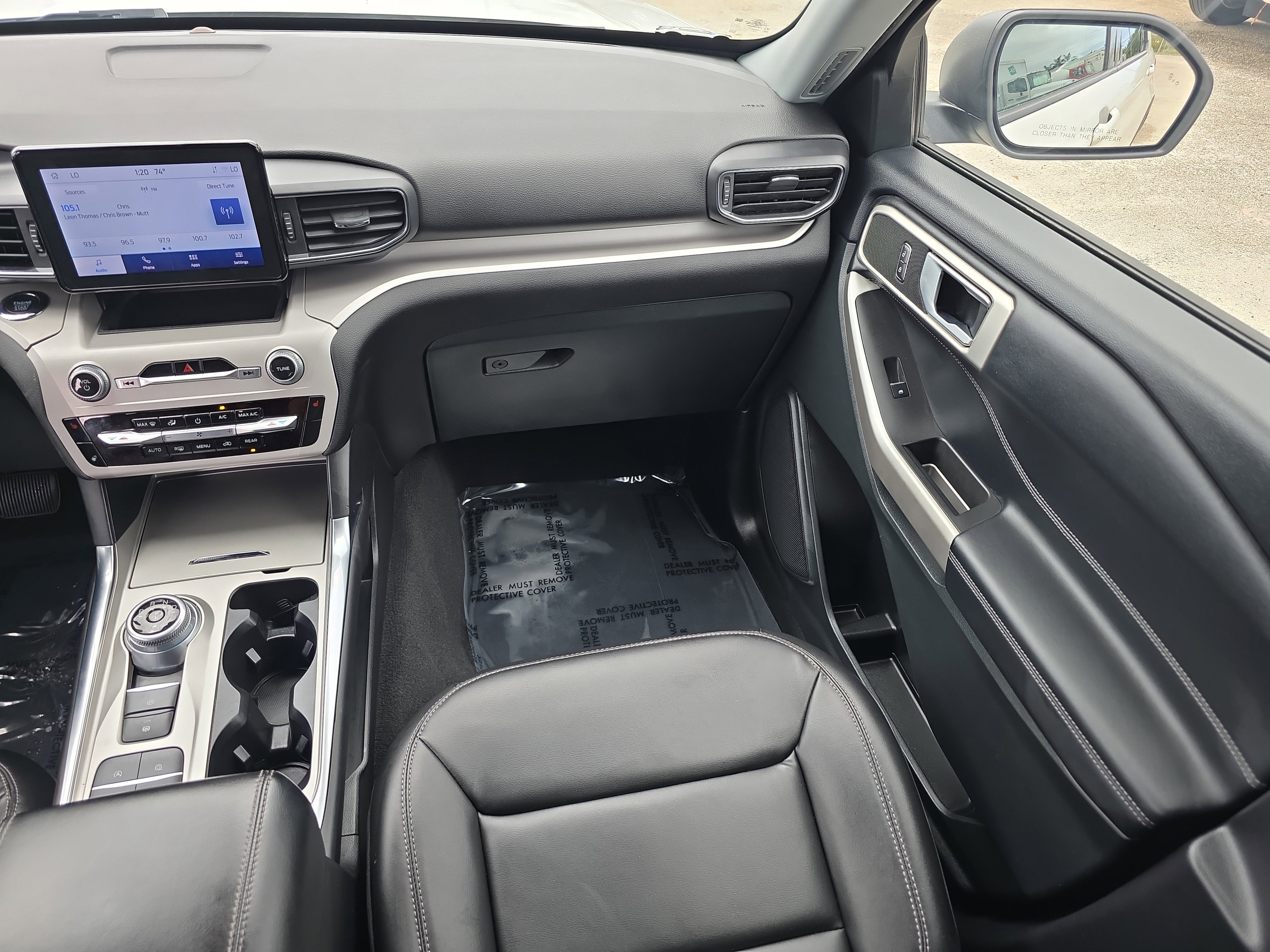 Used 2023 Ford Explorer XLT w/ Equipment Group 202A RWD image 22