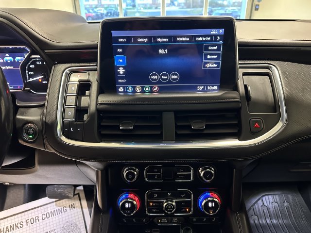 Used 2021 GMC Yukon XL AT4 w/ AT4 Premium Plus Package AWD/4WD image 12
