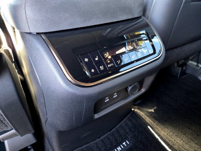 Certified 2026 INFINITI QX80 4WD image 18
