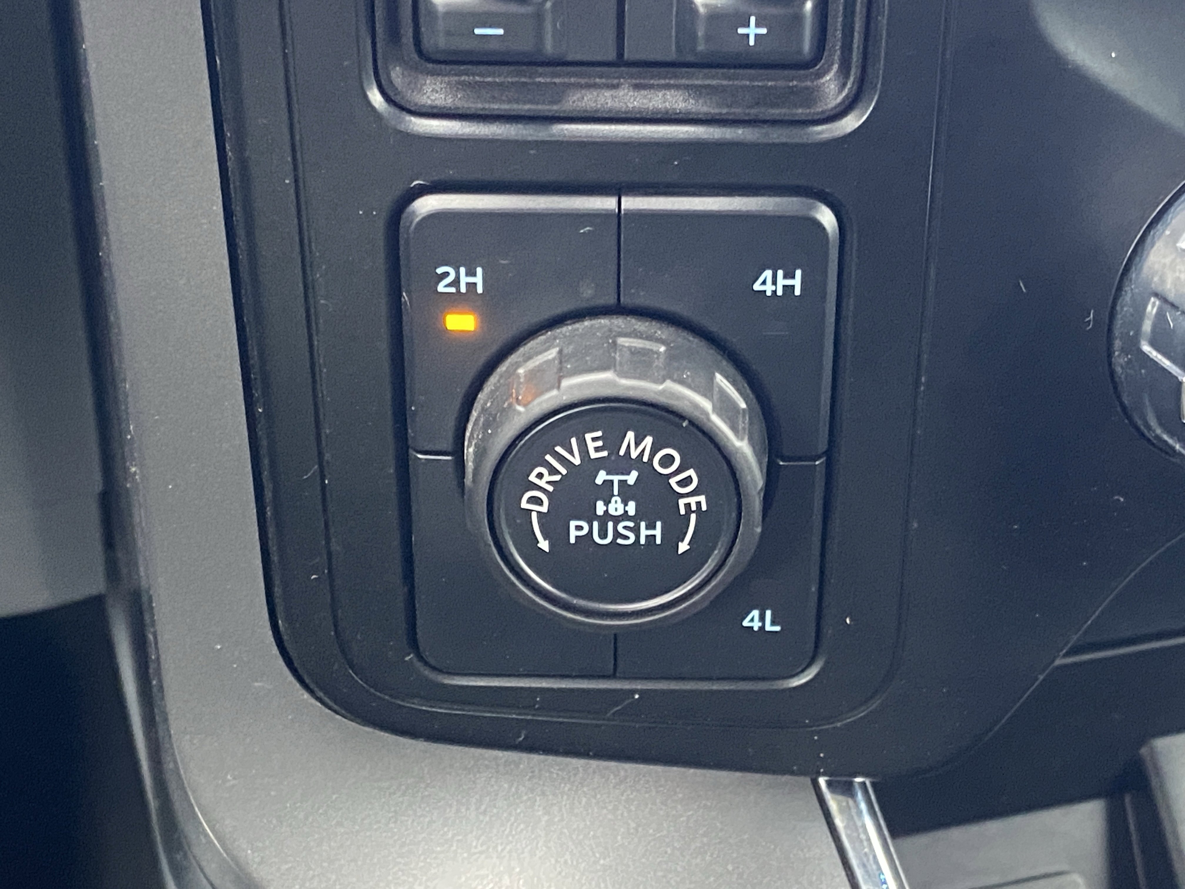 Used 2024 Ford F150 XLT w/ Equipment Group 302A MID image 23