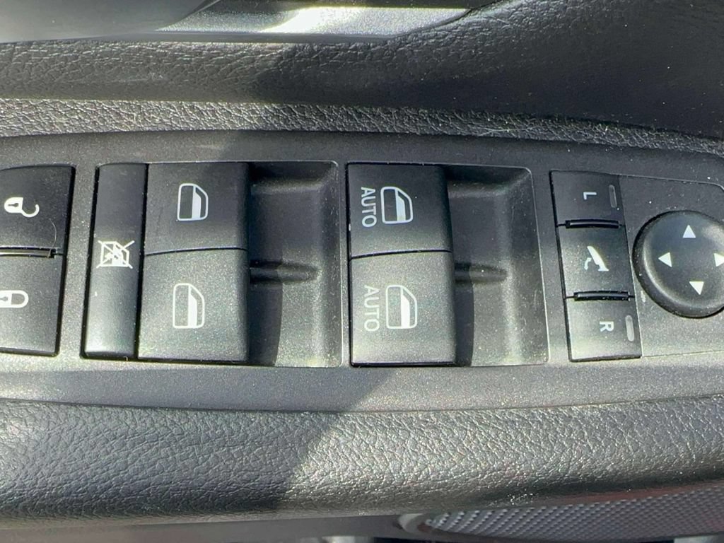 Used 2022 RAM 1500 Big Horn AWD/4WD image 13
