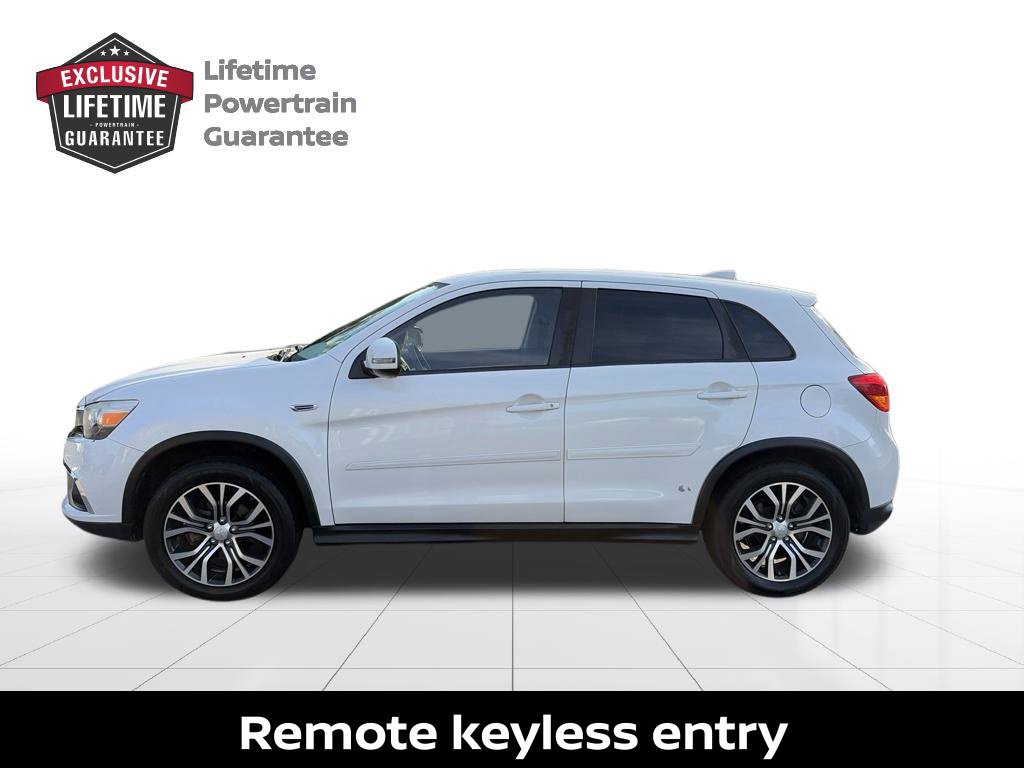 Used 2017 Mitsubishi Outlander Sport ES FWD image 2