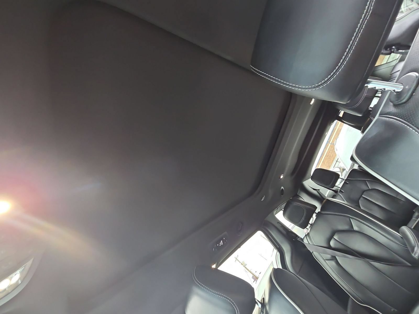 Used 2025 Chrysler Pacifica Limited FWD image 19