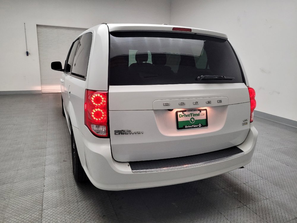 Used 2018 Dodge Grand Caravan GT FWD image 6
