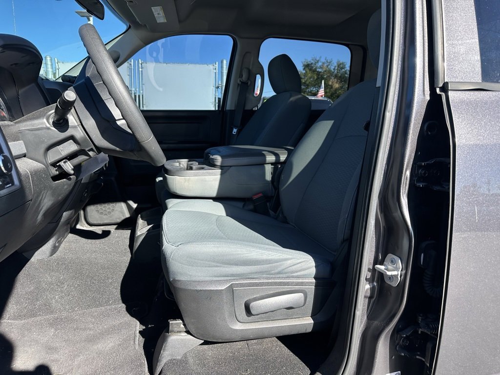 Used 2018 RAM 1500 Express w/ Express Value Package image 9