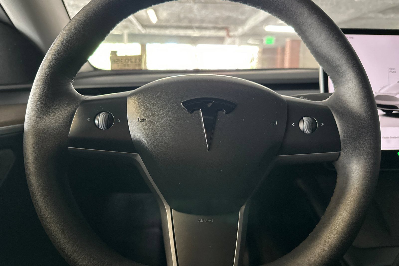Used 2023 Tesla Model Y Long Range AWD/4WD image 21