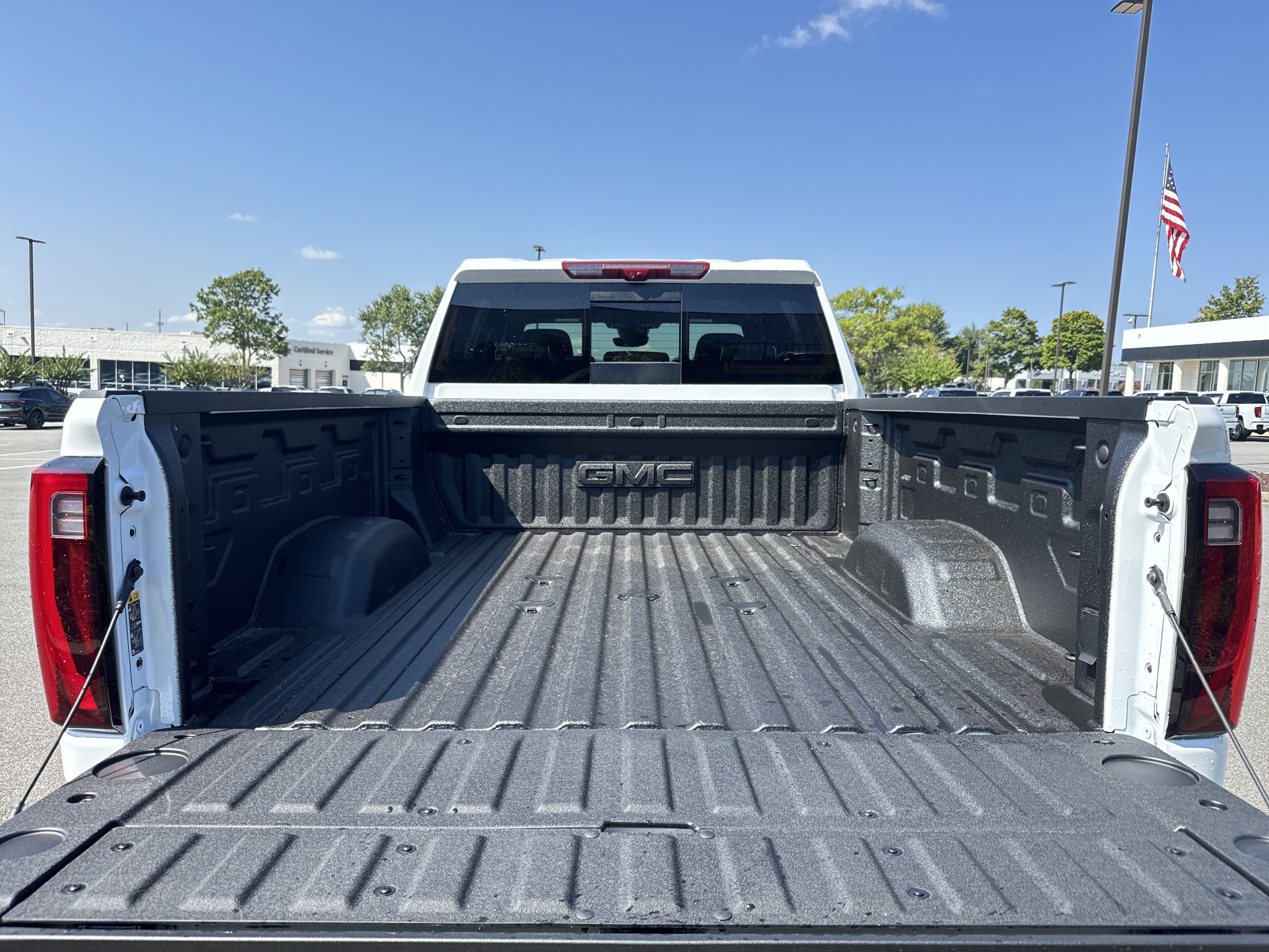 New 2026 GMC Sierra 2500 Denali Ultimate AWD/4WD image 36