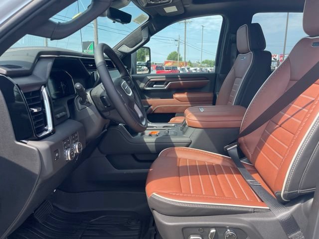 New 2026 GMC Sierra 2500 Denali Ultimate AWD/4WD image 8