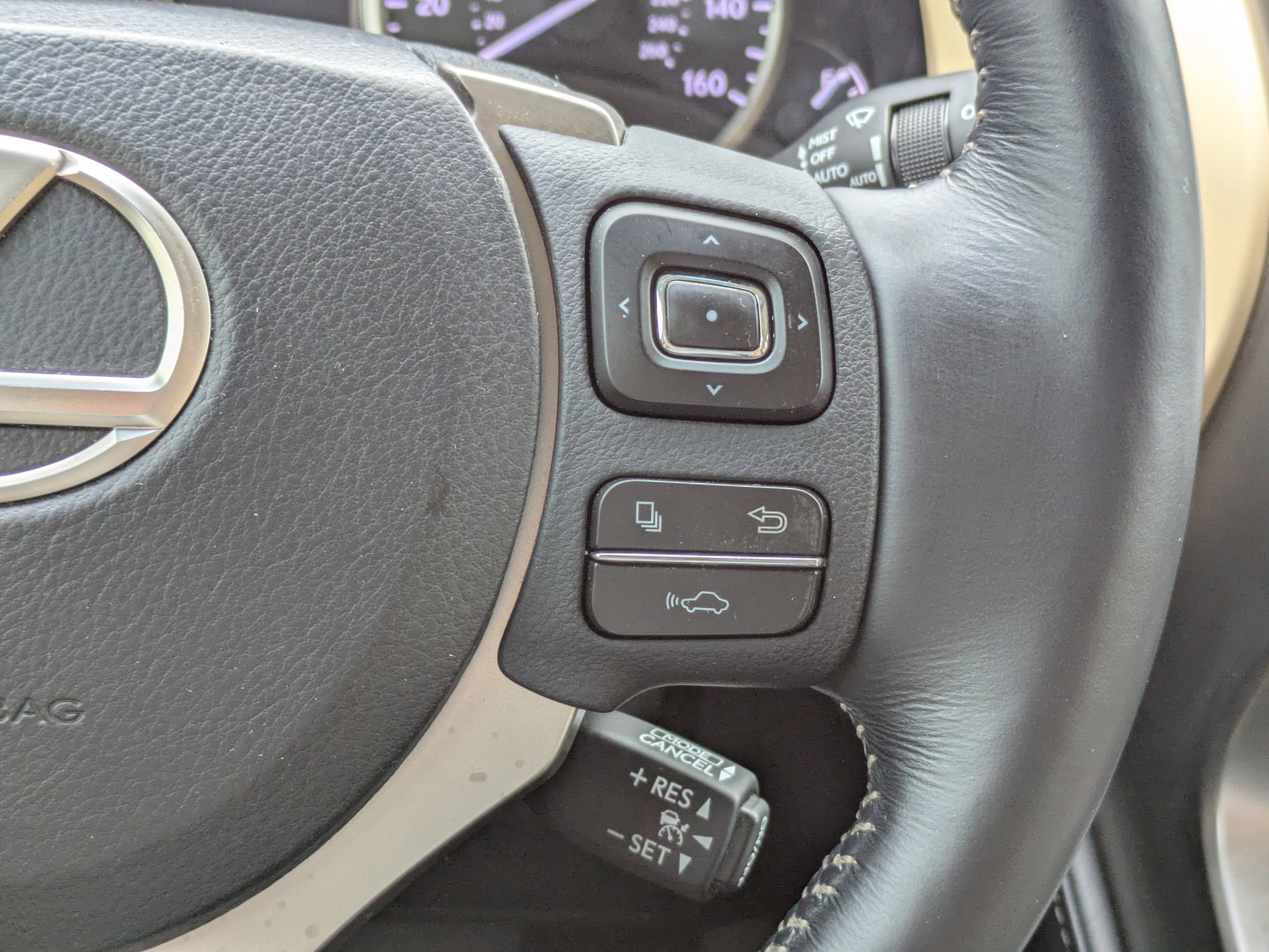 Used 2015 Lexus NX 200t FWD image 27