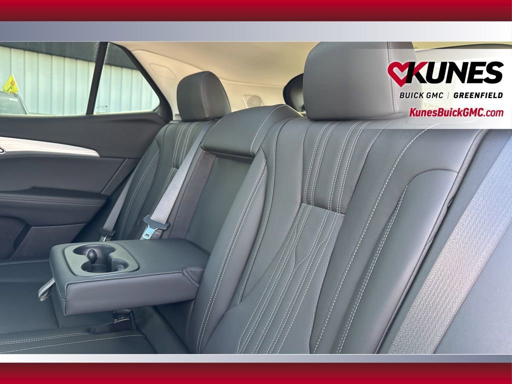 New 2026 Buick Envision Avenir image 39