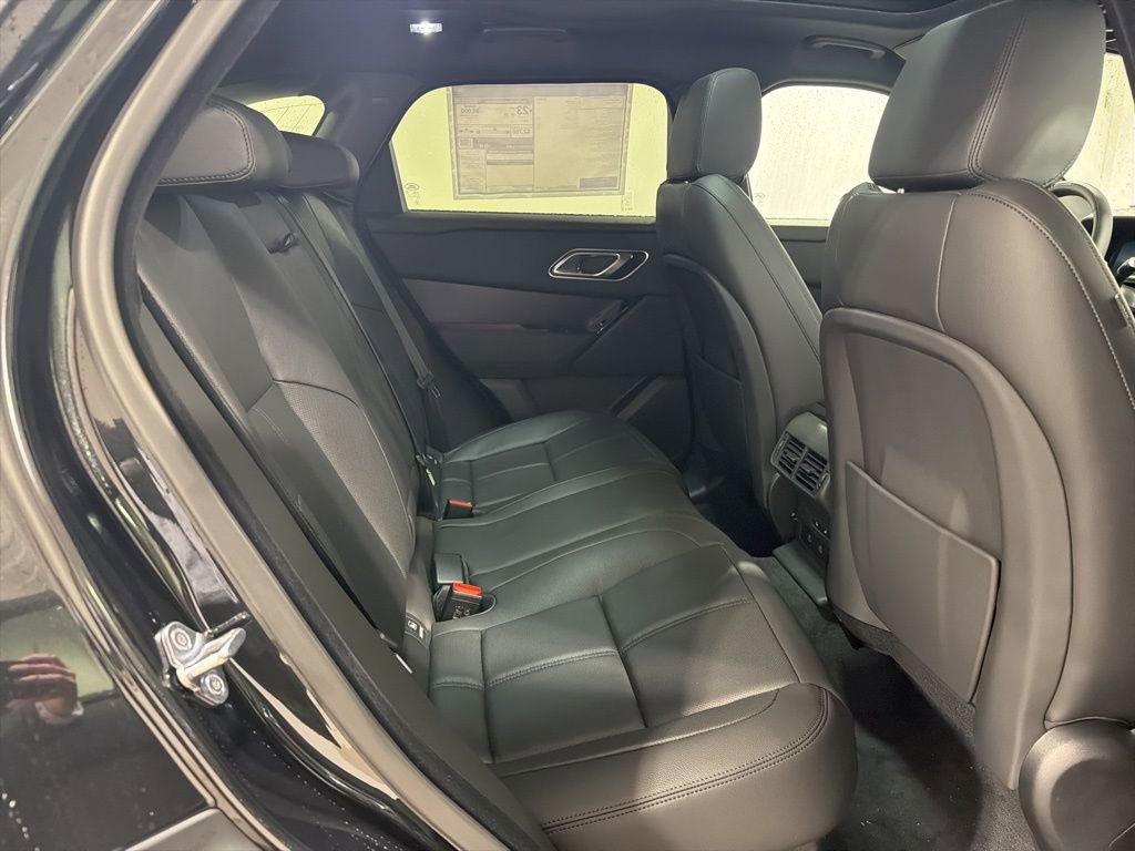 New 2026 Land Rover Range Rover Velar Dynamic SE image 28