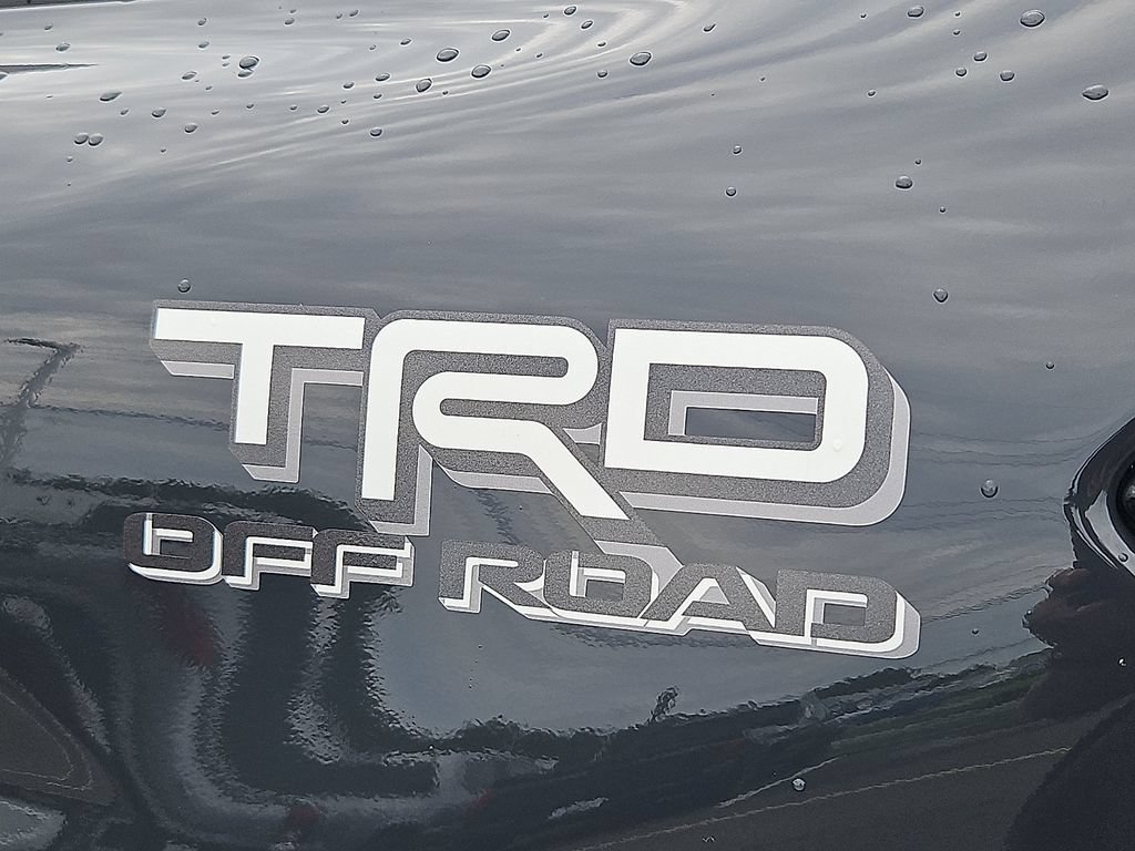Used 2024 Toyota Tacoma TRD Off-Road w/ TRD Off Road Premium Package AWD/4WD image 30
