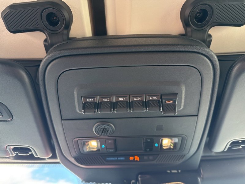 New 2025 Ford Bronco Raptor image 43