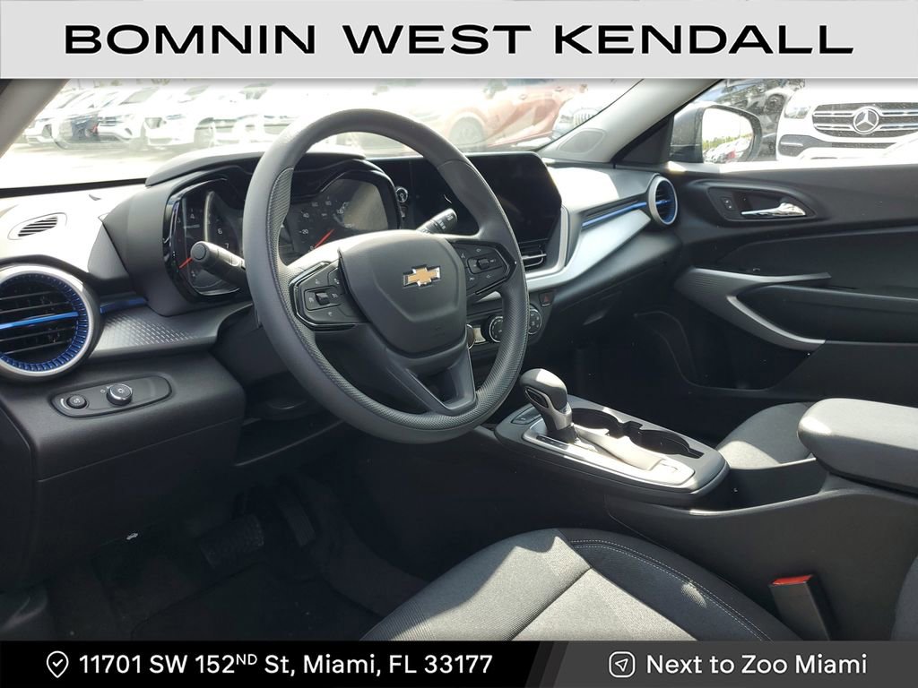 Used 2026 Chevrolet Trax LS image 8
