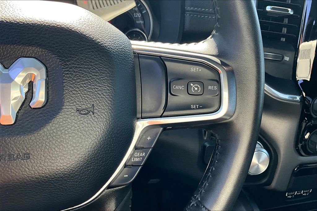 Used 2024 RAM 1500 Laramie image 28