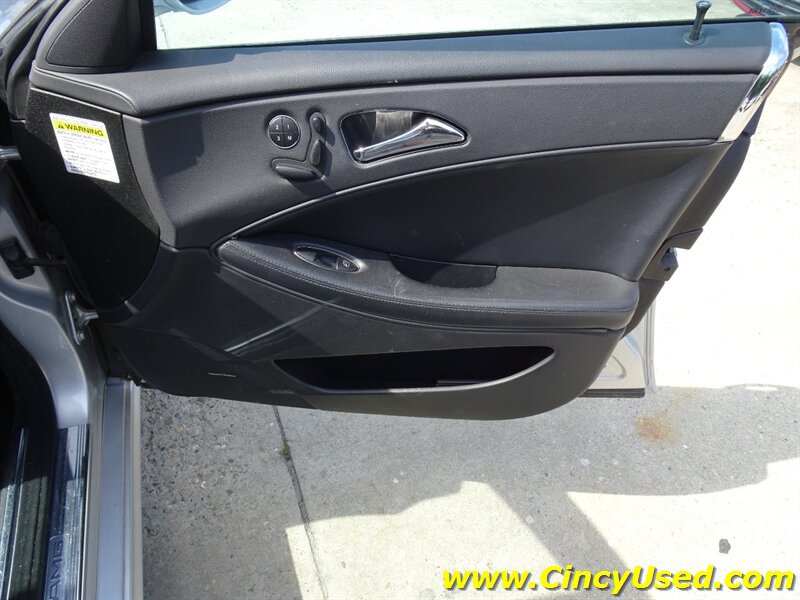 Used 2006 Mercedes-Benz CLS 55 AMG image 26