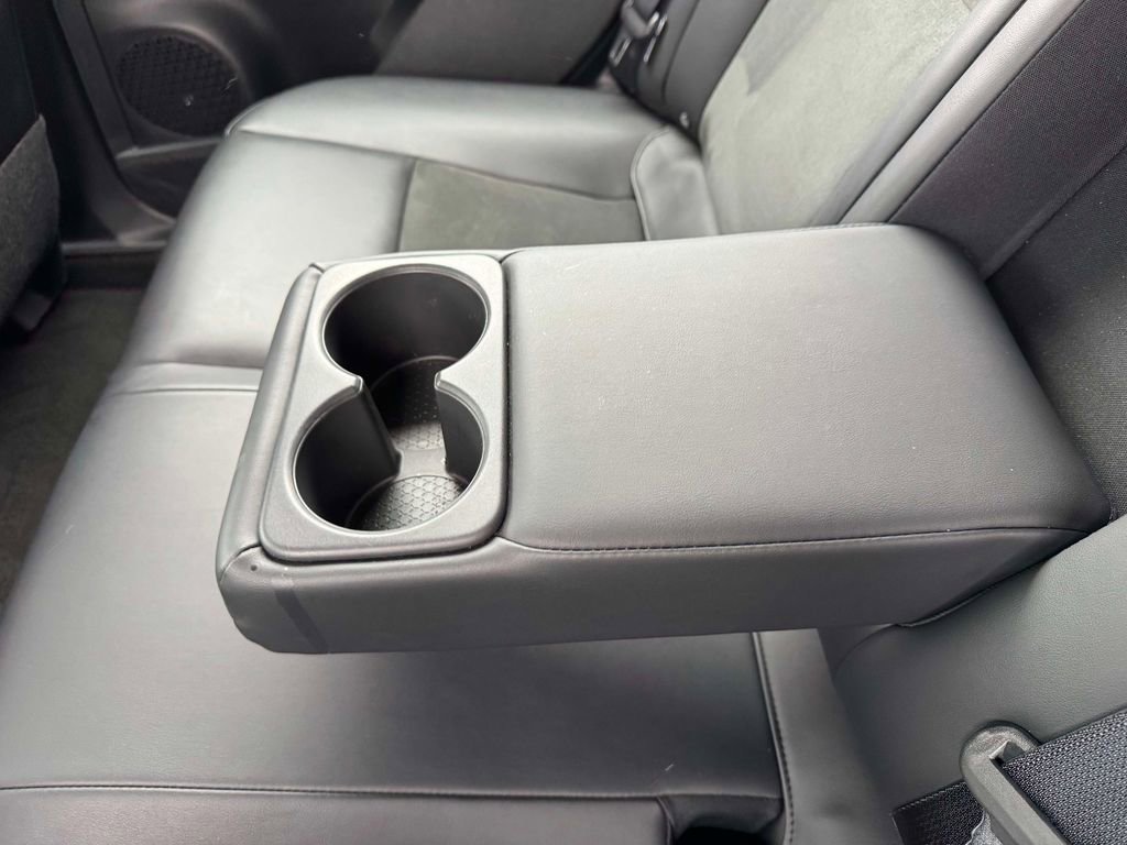 Certified 2024 Nissan Ariya FWD image 11