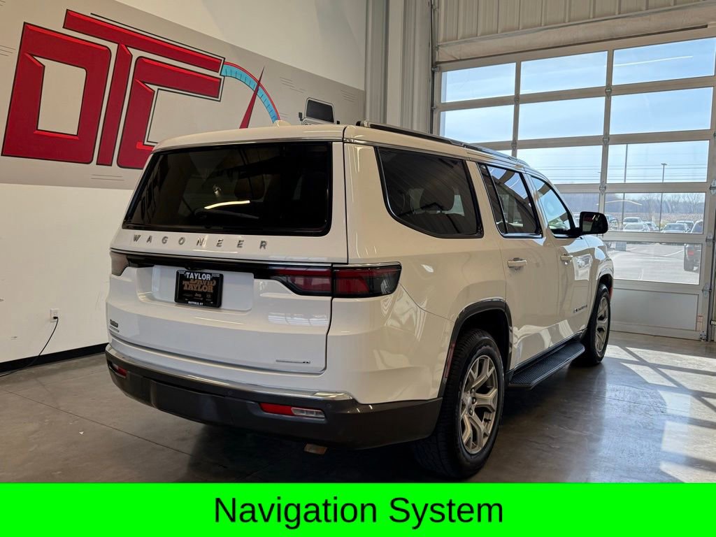 Used 2022 Jeep Wagoneer Series II image 2