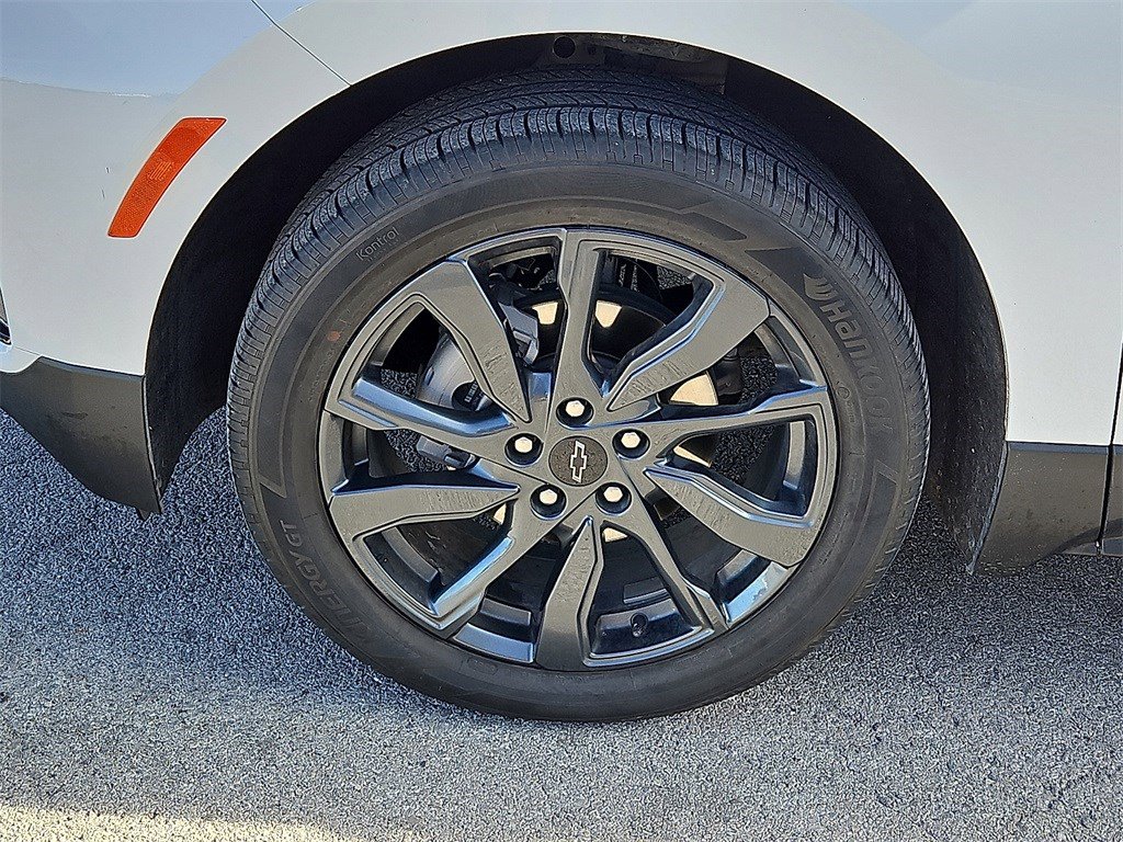 Used 2023 Chevrolet Equinox RS image 13