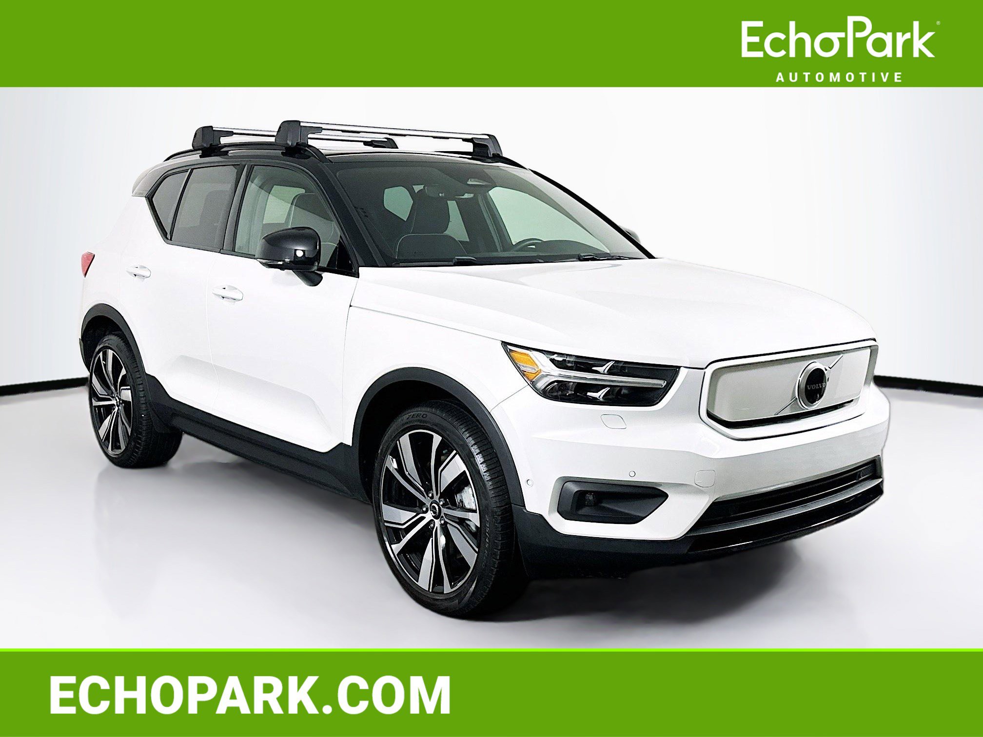Used 2022 Volvo XC40 P8 Recharge Plus image 1