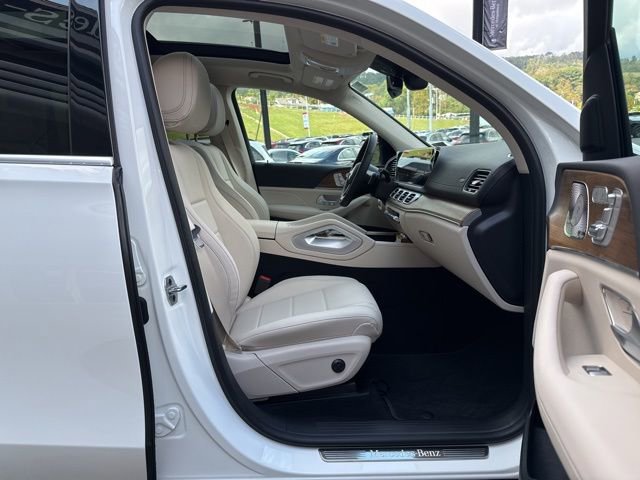 New 2025 Mercedes-Benz GLS 450 4MATIC image 27