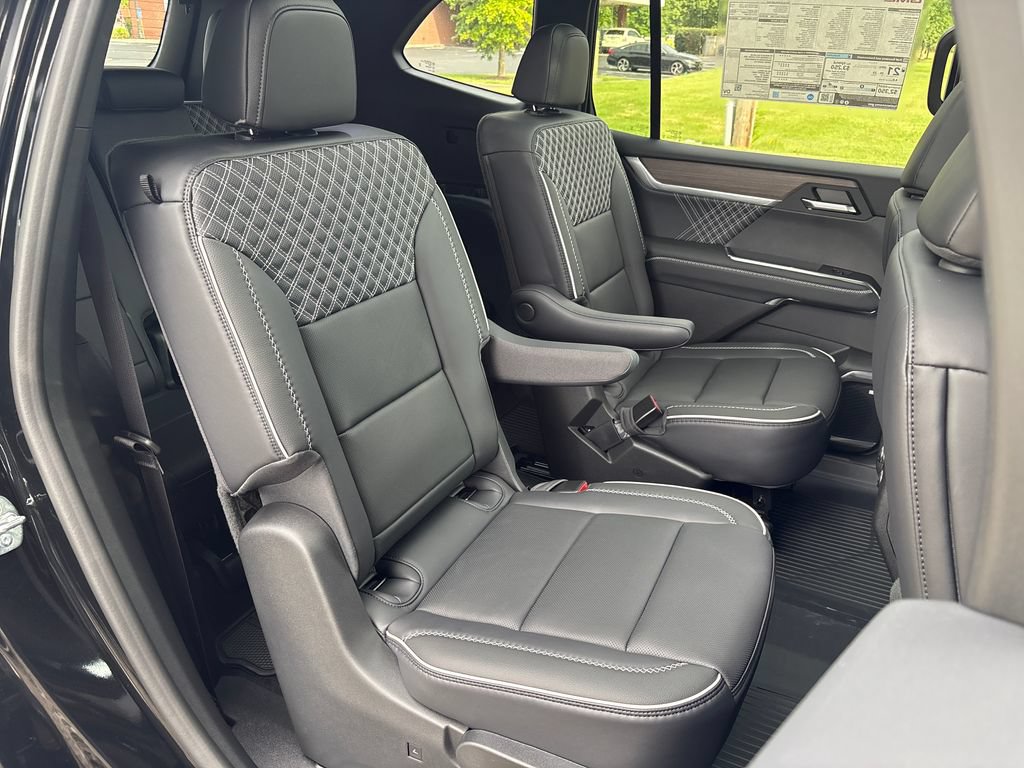 New 2026 GMC Acadia Denali w/ Super Cruise Package AWD/4WD image 50
