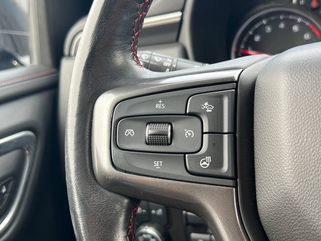 Used 2021 Chevrolet Tahoe RST w/ Luxury Package AWD/4WD image 27