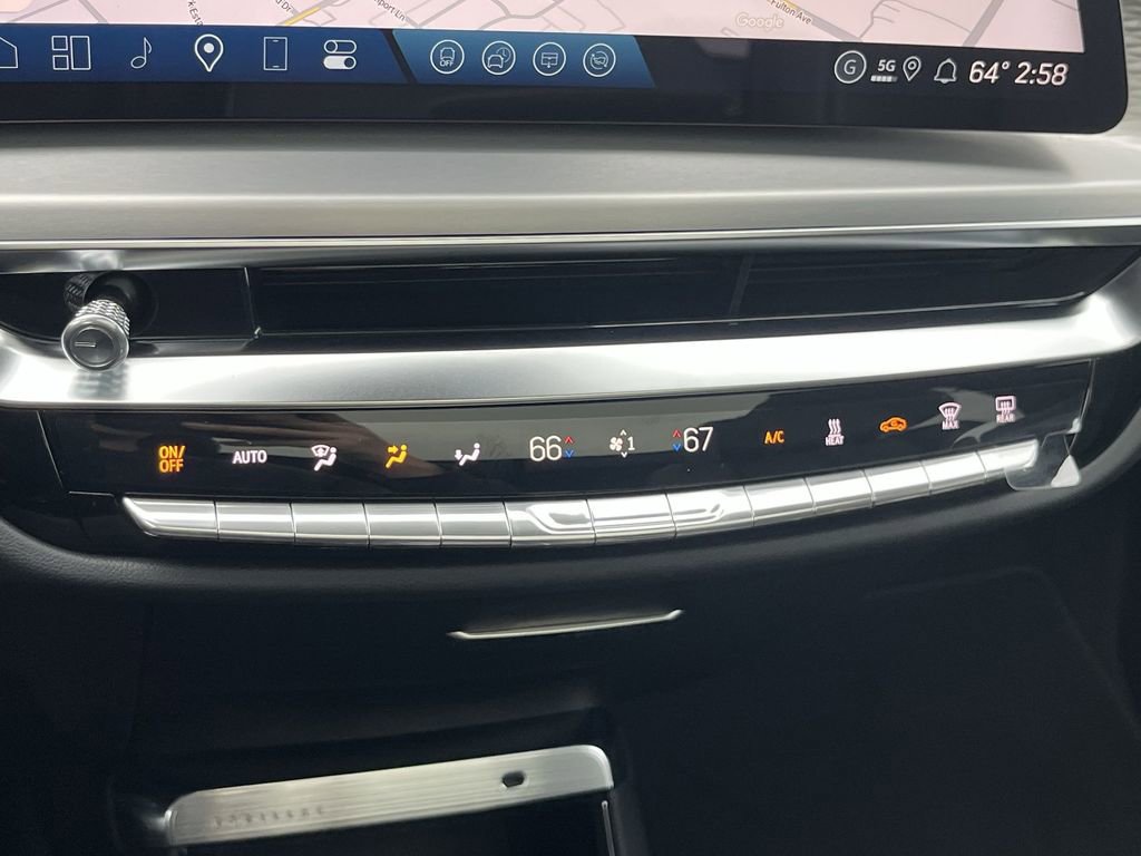 New 2026 Cadillac Lyriq Premium Luxury image 9