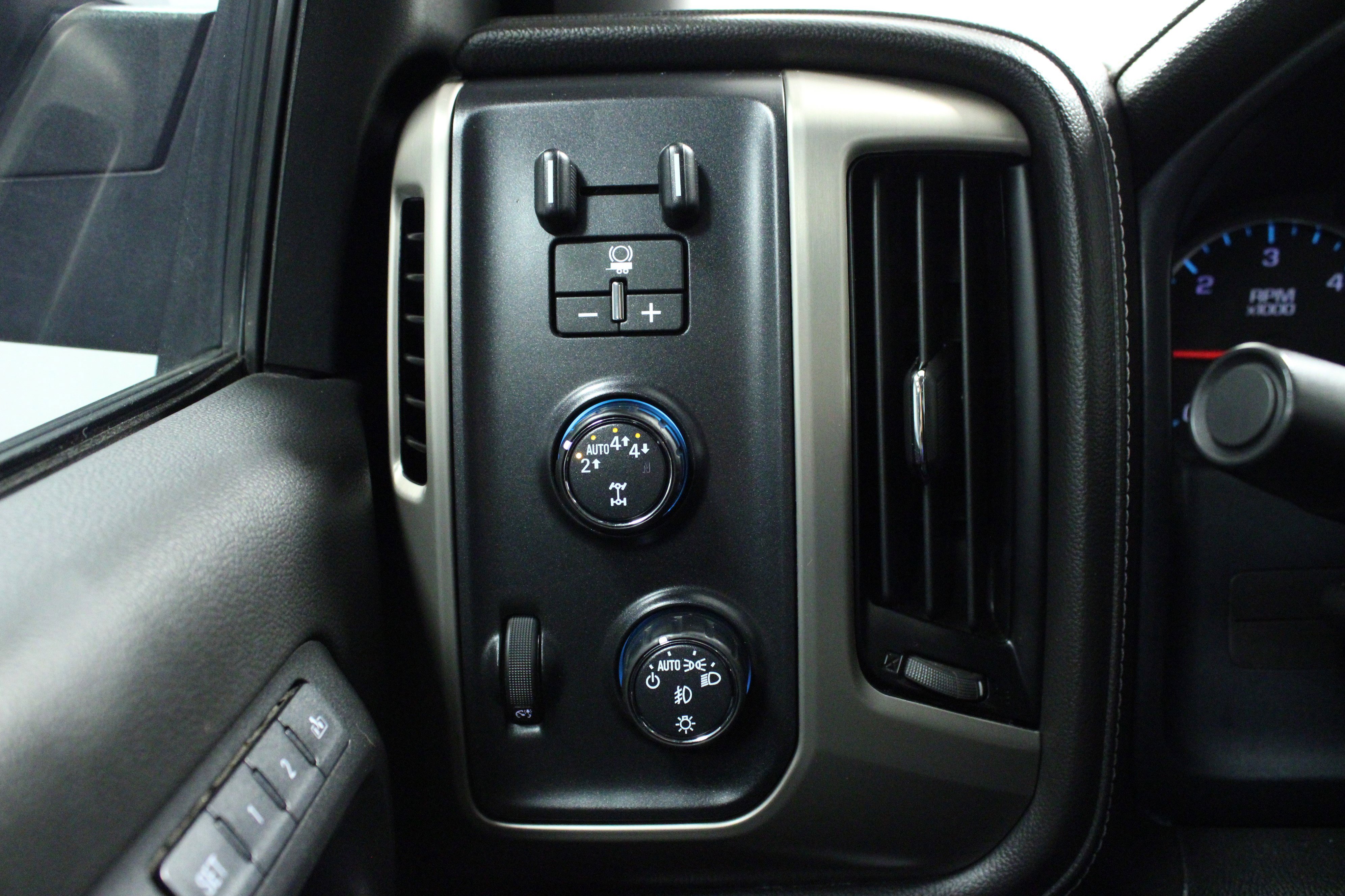 Used 2018 GMC Sierra 1500 Denali w/ Denali Ultimate Package image 19