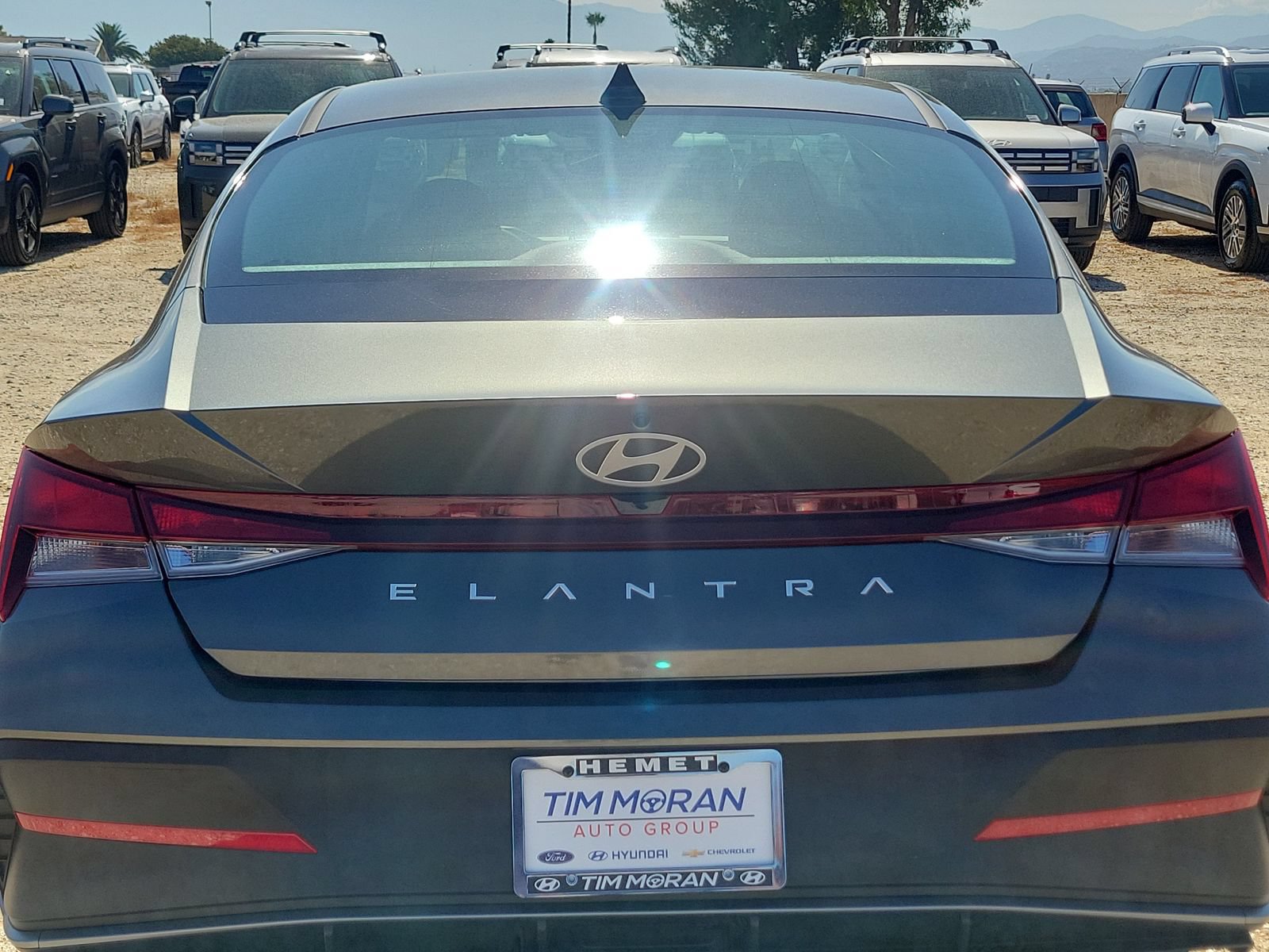 New 2026 Hyundai Elantra SE FWD image 18