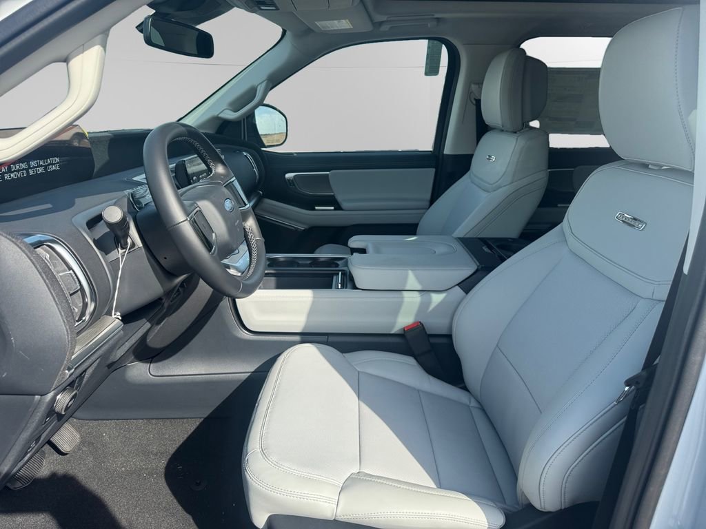New 2026 Ford Expedition Max Platinum w/ Driver's Package image 9