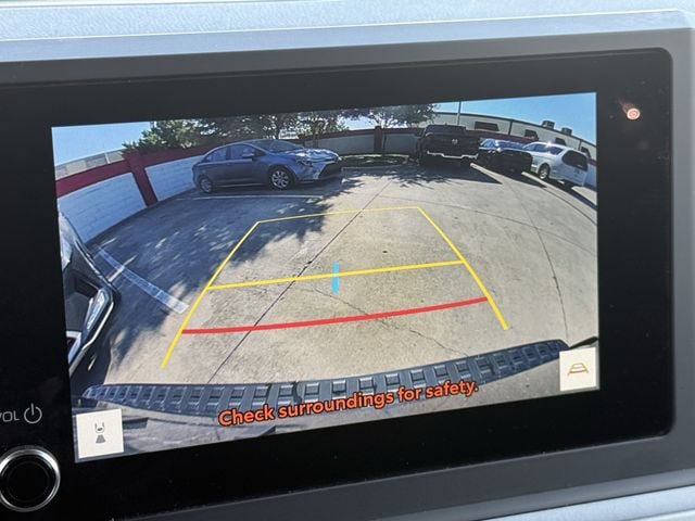 Used 2026 Toyota 4Runner SR5 AWD/4WD image 17
