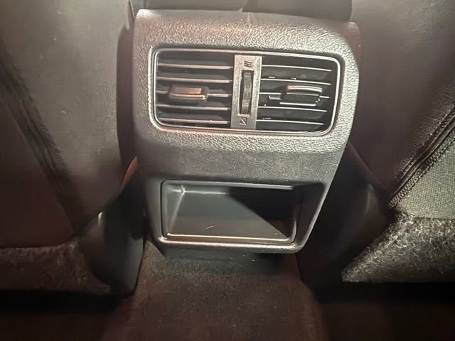 Used 2023 Nissan Rogue S image 25