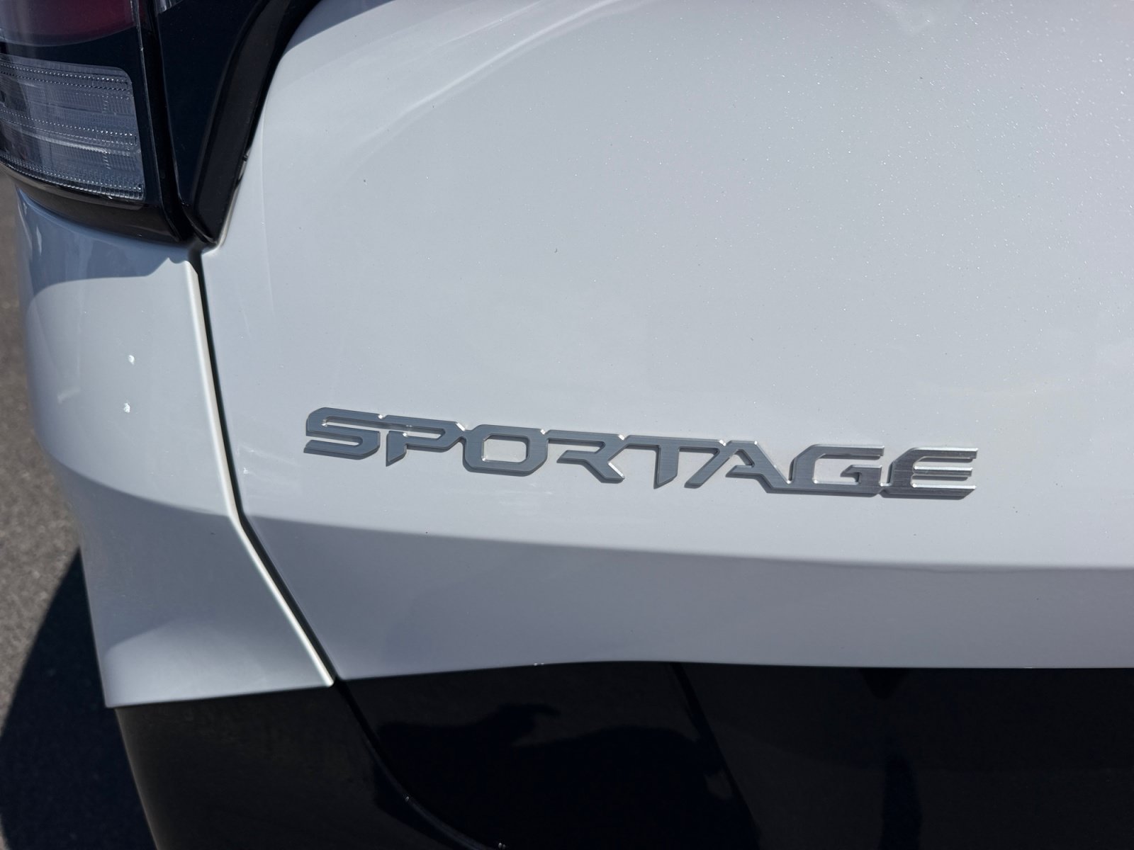 Used 2024 Kia Sportage SX AWD/4WD image 24