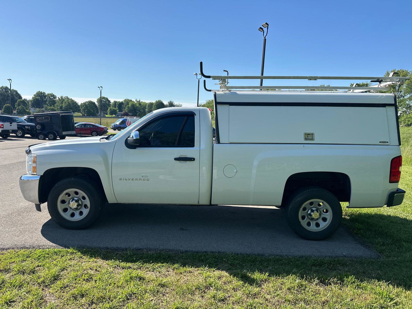 Used 2012 Chevrolet Silverado 1500 W/T RWD image 9