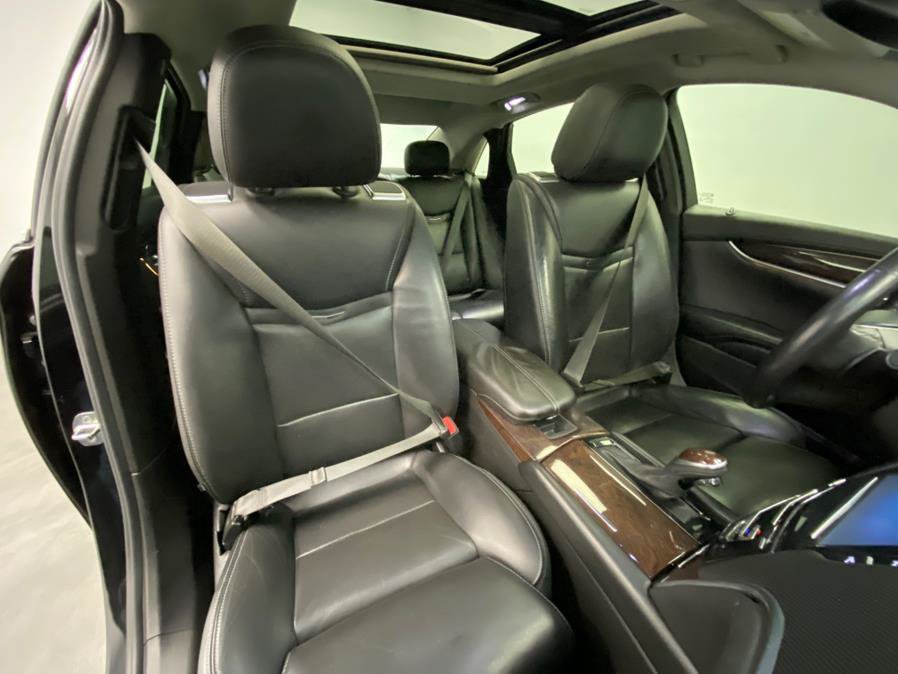 Used 2014 Cadillac XTS Premium FWD image 31