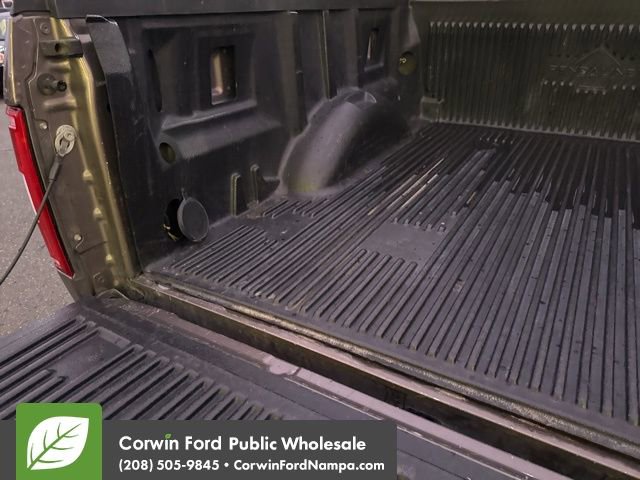 Used 2019 Ford F150 XLT w/ XTR Package image 27